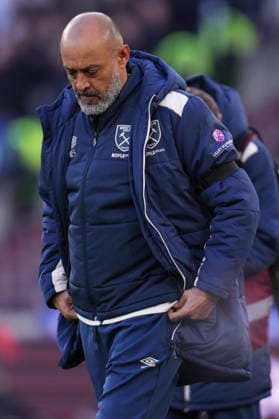 Premier League West Ham United v Liverpool Nuno Espirit Santo manager of West Ham United during the Premier League match West Ham United vs Liverpool at London Stadium, London, United Kingdom, 30th November 2025 (Photo by Harvey Murphy News Images) Copyright: xHarveyxMurphy NewsxImagesx