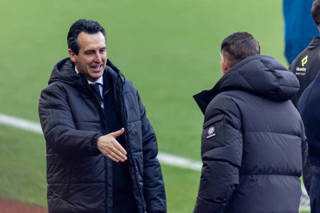 Aston Villa v Wolverhampton Wanderers Premier League 30 11 2025. Aston Villa manager Unai Emery shakes hands with Wolverhampton Wanderers Head Coach Rob Edwards before the Premier League match between Aston Villa and Wolverhampton Wanderers at Villa Park, Birmingham, England on 30 November 2025. Birmingham Villa Park West Midlands England Editorial use only DataCo restrictions apply See www.football-dataco.com , Copyright: xManjitxNarotrax PSI-23320-0056
