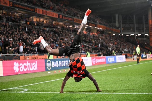 FC Lorient v OGC Nice - Ligue 1 McDonald s 2025 2026 28 Sambou SOUMANO (fcl) during the Ligue 1 McDonald s match between FC Lorient and OGC Nice at Stade du Moustoir on November 30, 2025 in Lorient, France. Lorient France  Copyright: xFEPx 776348213