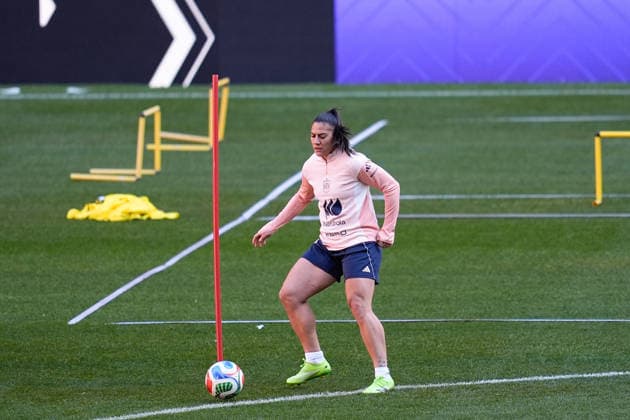 December 1, 2025, Madrid, Madrid, Spain: Cristina Martin-Prieto during the training session of the Spain Women s team ahead the UEFA Women s Nations League 2025 Final Second Leg match between Spain and Germany at Riyadh Air Metropolitano stadium on December 01, 2025, in Madrid, Spain. Madrid Spain - ZUMAa181 20251201_zaa_a181_031 Copyright: xDennisxAgyemanx