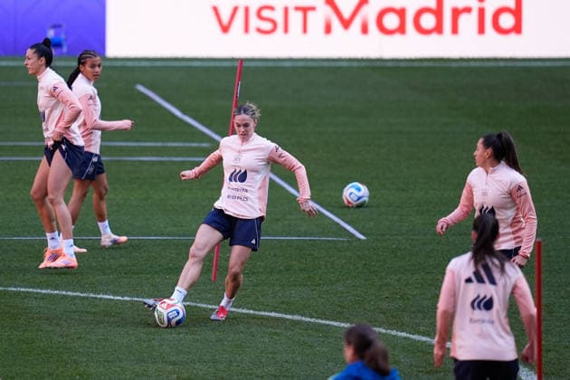 December 1, 2025, Madrid, Madrid, Spain: Maria Pilar Leon during the training session of the Spain Women s team ahead the UEFA Women s Nations League 2025 Final Second Leg match between Spain and Germany at Riyadh Air Metropolitano stadium on December 01, 2025, in Madrid, Spain. Madrid Spain - ZUMAa181 20251201_zaa_a181_047 Copyright: xDennisxAgyemanx