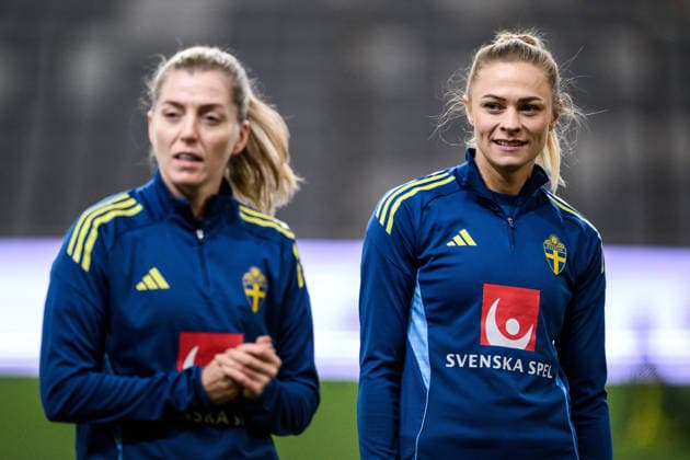 251201 Fridolina Rolfö of the Swedish women s national football team at a training session on December 1, 2025 in Stockholm. Photo: Jesper Zerman BILDBYRAN kod JZ JZ0652 fotboll football soccer fotball nations league uefa womens nations league träning practice training sverige sweden dam bbeng Copyright: JESPERxZERMAN BB251201JZ036