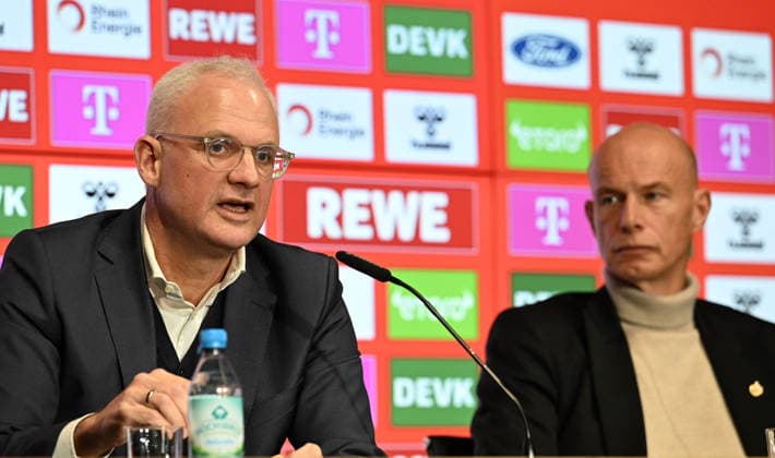01.12.2025, xophax, Fussball 1.Bundesliga, 1.FC Koeln, Pressekonferenz : FC Vorstand Dr. Jörg Alvermann , links und Jörn Stobbe Koeln