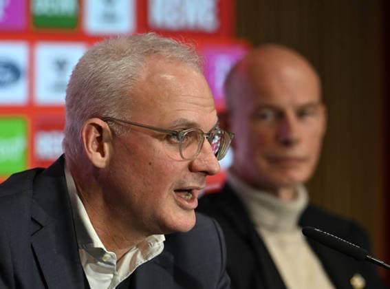 01.12.2025, xophax, Fussball 1.Bundesliga, 1.FC Koeln, Pressekonferenz : FC Vorstand 1.FC Köln : v.l.n. rechts Dr. Jörg Alvermann , Jörn Stobbe Koeln