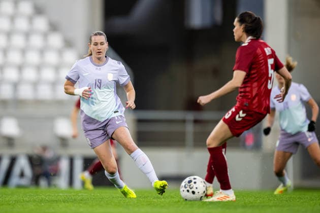 251201 Elisabeth Terland of Norway during the International Friendly, Länderspiel, Nationalmannschaft football match between Denmark and Norway on December 1, 2025 in La Linea. Photo: Vegard Grott BILDBYRAN kod VG VG0842 bbeng fotboll football soccer fotball träningslandskamp privatlandskamp landskamp international friendly norge norway women dam danmark denmark Copyright: VEGARDxGRoTT BB251201VG016