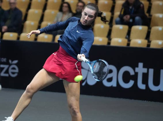 TENNIS - OPEN ANGERS WOMEN - 01 12 2025 Amandine Monnot of French during Open D™ Angers Women 2025, , 01 December 2025 in Trelaze, France- Photo Laurent Lairys TrelazeFrance  Copyright: xLaurentxLairysx