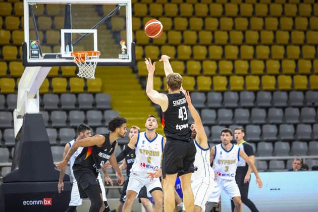 FIBA World Cup Qualifiers : Cyprus vs Germany CHRISTIAN SENGFELDER of Germany shots a 2-pointer. Cyprus plays vs Germany for the Group E of the FIBA Basketball World Cup European Qualifiers, at Spyros Kyprianou Arena, Limassol, Cyprus, on Dec. 1, 2025.. Cyprus plays vs Germany for the Group E of the FIBA Basketball World Cup European Qualifiers, at Spyros Kyprianou Arena, Limassol, Cyprus, on Dec. 1, 2025. Limassol Cyprus Copyright: xKOSTASxPIKOULASx