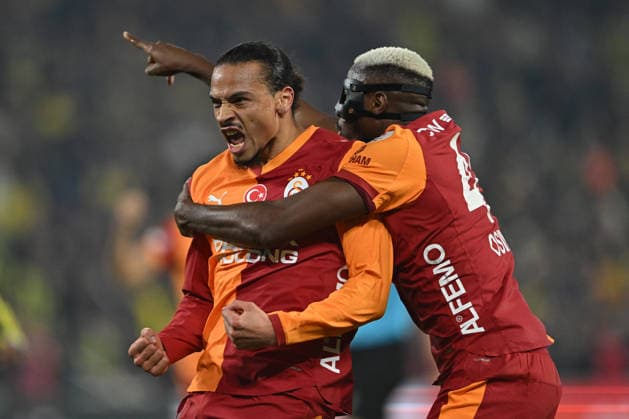 Fenerbahce v Galatasaray - Turkish Super Lig ISTANBUL, TURKIYE - DECEMBER 1: Leroy Sane of Galatasaray celebrates after a goal during Turkish Super Lig week 14 football match between Fenerbahce and Galatasaray at Chobani Stadium in Istanbul, Turkiye on December 1, 2025. Serhat Cagdas Anadolu Istanbul Turkey. Editorial use only. Please get in touch for any other usage.  Copyright: x2025xAnadoluxSerhatxCagdasx