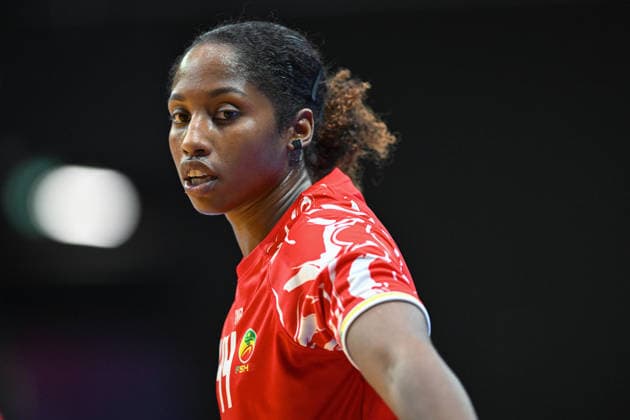 Niederlande, Handball, Weltmeisterschaft der Frauen 2025, Senegal vs Iran, 01.12.2025, Maaspoort Sports & Events, s-Hertogenbosch, Niederlande, Raissa Dapina (Senegal, 44) Copyright: xMarkusxVerwimpx