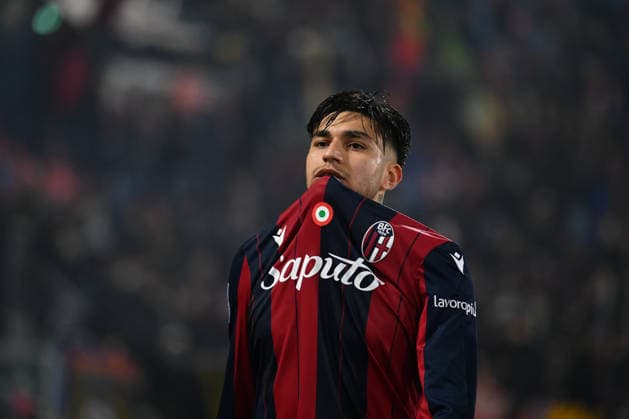 Santiago Castro (Bologna Fc) disappointed portrait after the match during Bologna FC vs US Cremonese, Italian soccer Serie A match in Bologna, Italy, December 01 2025  Copyright: xGianlucaxRicci IPAxSportx xipa-agency.netx xx IPA_68610375 IPA_Agency_IPA68610375