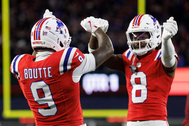 New England Patriots wide receiver Kayshon Boutte (L) celebrates his touchdown against the New York Giants with New England Patriots wide receiver Stefon Diggs (R) during the first half at Gillette Stadium in Foxborough, Massachusetts on Monday, December 01, 2025.  BOP20251201017 CJxGUNTHER