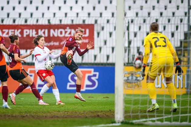 02.12.2025 GDANSK , PILKA NOZNA KOBIET ( WOMEN S FOOTBALL) MECZ TOWARZYSKI POLSKA - LOTWA ( GAME POLAND - LATVIA )¨NZ. NADIA KREZYMAN FOTO RADOSLAW JOZWIAK CYFRASPORT NEWSPIX.PL --- Newspix.pl  RA1_7717