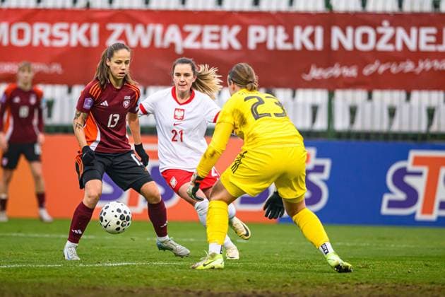 02.12.2025 GDANSK , PILKA NOZNA KOBIET ( WOMEN S FOOTBALL) MECZ TOWARZYSKI POLSKA - LOTWA ( GAME POLAND - LATVIA )¨NZ. PAULINA TOMASIAK FOTO RADOSLAW JOZWIAK CYFRASPORT NEWSPIX.PL --- Newspix.pl  RA1_7837