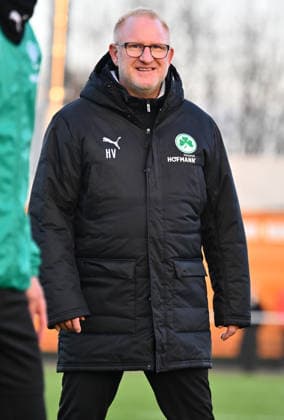 02.12.2025 - Fussball - 2. Bundesliga - Saison 2025 2026 - SpVgg Greuther Fürth Fuerth ( Kleeblatt ) - Training - - xwoxzix - Heiko Vogel ( Trainer SpVgg Greuther Fürth )