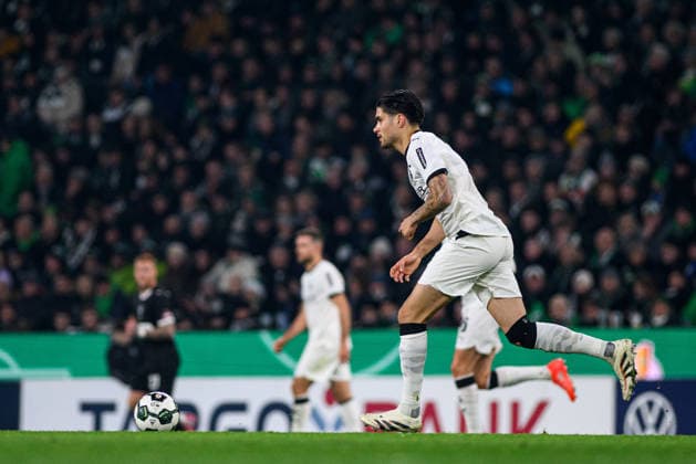 MOENCHENGLADBACH, GERMANY - 2 DECEMBER, 2025: Kevin Diks - The DFB Pokal, German Cup, match Borussia vs St.Pauli at Borussia Park.  Copyright: xVitaliixKliuievx
