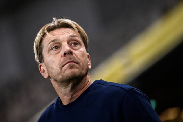 251202 Head coach Tony Gustavsson ahead of the Women s Nations League bronze medal second leg match between Sweden and France on December 2, 2025 in Stockholm. Photo: Simon Hastegard BILDBYRAN kod SH JM0754 bbeng fotboll football soccer fotball nations league uefa women s nations league bronsmatch bronze medal match dam sverige sweden frankrike france Copyright: SIMONxHASTEGARD BB251202SH014