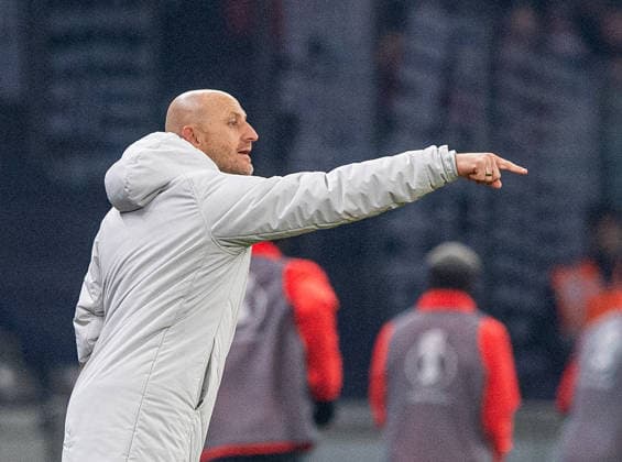 Fußball, Herren, Saison 2025 2026, DFB-Pokal (Achtelfinale), Hertha BSC - 1. FC Kaiserslautern, Trainer Torsten Lieberknecht (Kaiserslautern), 02.12.2025, Copyright: xSebastianxRäppold MatthiasxKochx