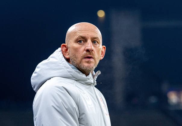 Fußball, Herren, Saison 2025 2026, DFB-Pokal (Achtelfinale), Hertha BSC - 1. FC Kaiserslautern, Trainer Torsten Lieberknecht (Kaiserslautern), 02.12.2025, Copyright: xSebastianxRäppold MatthiasxKochx