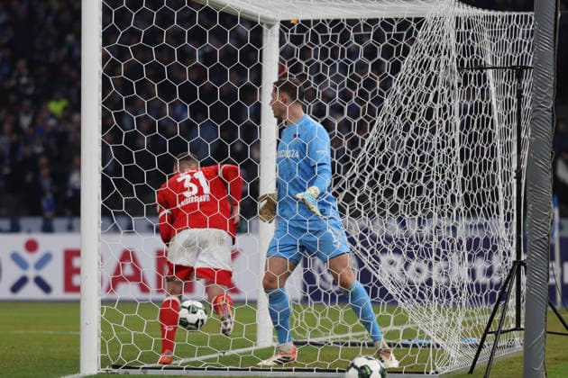02.12.2025, xrekx, Fussball DFB Pokal 1 8 Finale, Hertha BSC Berlin - 1.FC Kaiserslautern v.l. Torjubel nach dem Tor zum celebrating the goal celebrate 3:1 durch Marlon Ritter (1.FC Kaiserslautern) Luca Sirch (1.FC Kaiserslautern) Tjark Ernst (Hertha BSC) (DFL DFB REGULATIONS PROHIBIT ANY USE OF PHOTOGRAPHS as IMAGE SEQUENCES and or QUASI-VIDEO) Berlin