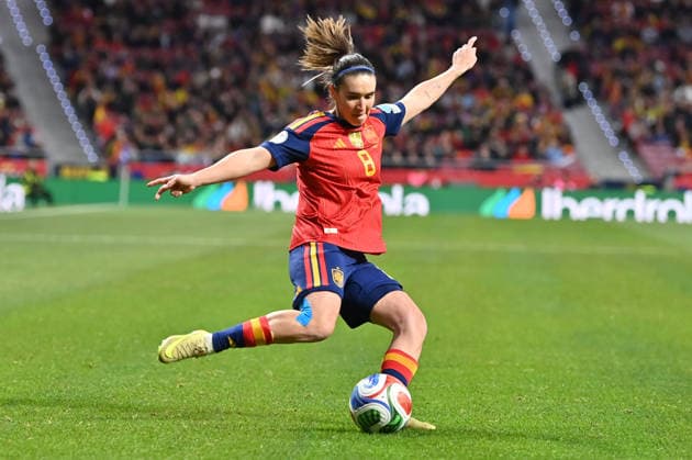 Madrid, Estadio Metropolitano, 02.12.25, ESP, Frauen, UEFA Women s Nations Leaugue, Finale 2025, Spanien - Deutschland Bild: Mariona Caldentey (Spain , Spanien, 8) UEFA regulations prohibit any use of photographs as image sequences and or quasi-video. Madrid Spanien