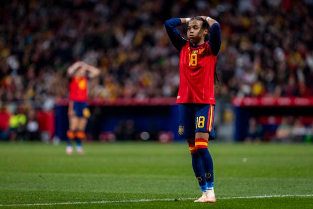 Spain v Germany - UEFA Women s Nations League 2025 Final Second Leg Vicky Lopez of Spain looks disappointed during the UEFA Women s Nations League 2025 final second leg match between Spain and Germany at Estadio Riyadh Air Metropolitano on December 2, 2025 in Madrid, Spain. Madrid Estadio Riyadh Air Metropolitano Madrid Spain Copyright: xAlbertoxGardinx AGardin_20251202_Foot_Women_Spain_Germany_0478