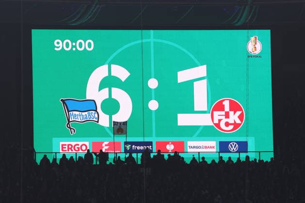 DEU, DFB-Pokal, Hertha BSC vs. 1.FC Kaiserslautern, 02.12.2025, Berliner Olympiastadion, Berlin, DEU, DFB-Pokal, Hertha BSC vs. 1.FC Kaiserslautern, im Bild Anzeigetafel mit dem Endergebnis, 6:1 DFL - regulations prohibit any use of Photographs as image sequences and or quasi-video *** DEU, DFB Pokal, Hertha BSC vs 1 FC Kaiserslautern, 02 12 2025, Berliner Olympiastadion, Berlin, DEU, DFB Pokal, Hertha BSC vs 1 FC Kaiserslautern, in the picture scoreboard with the final result, 6 1 DFL regulations prohibit any use of Photographs as image sequences and or quasi video nordphotoxGmbHx xEngler nph00076