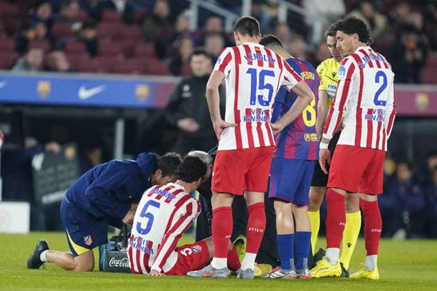 during the La Liga EA Sports match between FC Barcelona, Barca and Atletico de Madrid played at Spotify Camp Nou Stadium on December 2 2025 in Barcelona, Spain. (Photo by Sergio Ruiz Imago) Copyright: xSergioxRuizx xImagox
