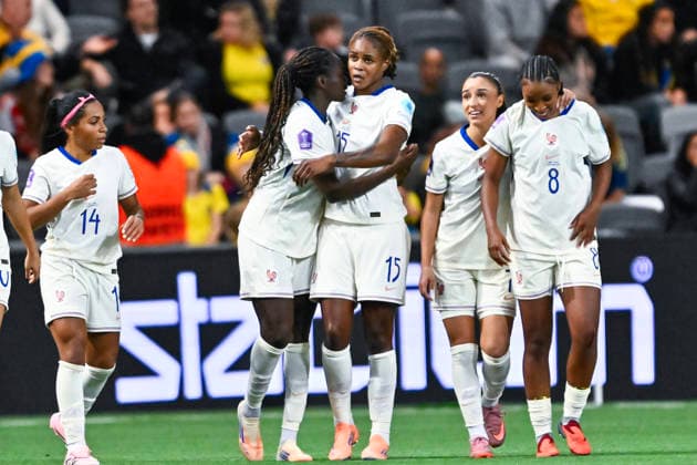 France s Kelly Gago celebrates her goal, 2-2, with her teammates during extra time in the Nations League bronze medal match between Sweden and France at 3Arena, Stockholm, Sweden December 2, 2025. STOCKHOLM SWEDEN x10030x