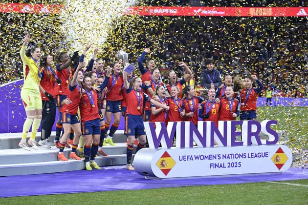 Spain v Germany - UEFA Women s Nations League 2025 ?????? MADRID, SPAIN - DECEMBER 2: Players of Spain pose for a victory photo with the trophy after Spain wins the UEFA Women s Nations League 2025 final second leg football match between Spain and Germany at Estadio Metropolitano in Madrid, Spain on December 2, 2025. Burak Akbulut Anadolu Madrid Spain. Editorial use only. Please get in touch for any other usage.  Copyright: x2025xAnadoluxBurakxAkbulutx