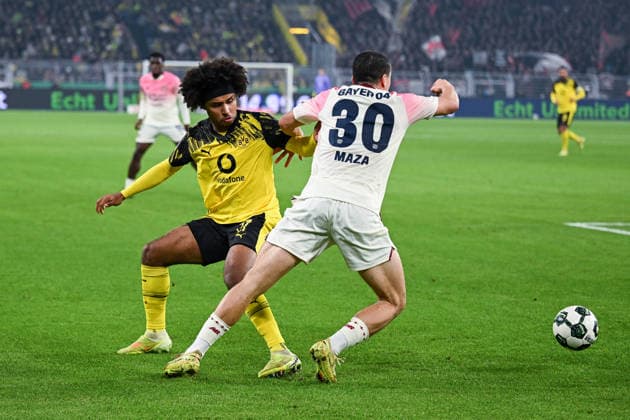02.12.2025, Fussball, DFB-Pokal, Achtelfinale, Borussia Dortmund - Bayer Leverkusen, Karim Adeyemi (Borussia Dortmund), Ibrahim Maza (Bayer Leverkusen) xRHR-FOTO TKx Copyright: RHR-FOTOx RHR-FOTO TK