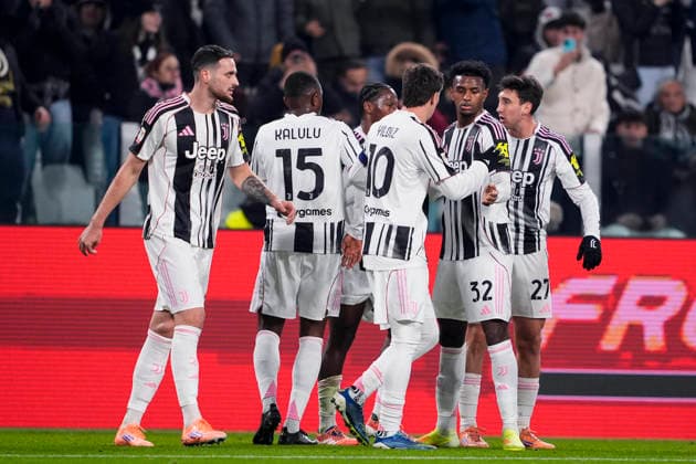 Juventus™s player celebrates after scoring the 1-0 goal for his team after Udinese s Matteo Palma own goal during the round of 16 Frecciarossa Italian Cup 2025 2026 soccer match between Juventus Fc and Udinese at Juventus Stadium in Turin, North Italy , December 2, 2025. - Soccer  Copyright: xFabioxFerrari LaPressex