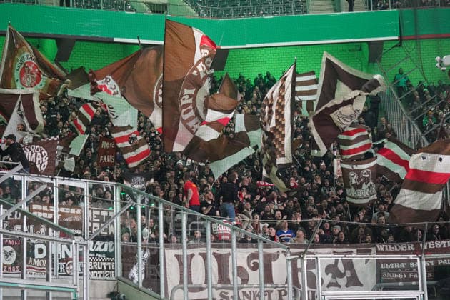 Fussball, DFB Pokal saison 2025 2026 , Borussia Mönchengladbach vs FC St.Pauli , 02.12.2025, Stadion am Borussiapark Mönchengladbach FC St.Pauli, fans copyright Gladys Chai von der Laage DFB regulations prohibit any use of photographs as image sequences and or quasi-video.