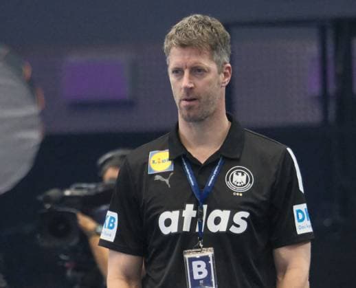 02.12.2025 xkhx Dormund, Westfallenhalle Handball-WM der Frauen Hauptrunde Deutschland gegen Färöer-Inseln Cheftrainer Markus Gaugisch (Deutschland)