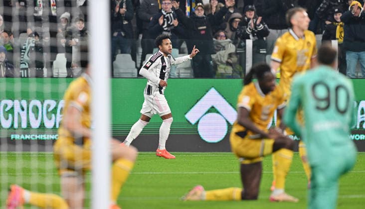 December 2, 2025, Turin, Italy: Juventus players jubilates after scoring the goal (1-0) during the round of 16 of the Italian Cup soccer match Juventus FC vs Udinese Calcio at the Allianz Stadium in Turin, Italy, 2 December 2025 ANSA ALESSANDRO DI MARCO. Coppa Italia: Juventus FC Vs Udinese Calcio  - ZUMAa110 20251202_zaf_a110_024 Copyright: xAlessandroxDixMarcox