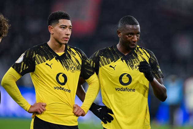 02.12.2025, Fussball, DFB-Pokal, Achtelfinale, Borussia Dortmund - Bayer Leverkusen, Jobe Bellingham (Borussia Dortmund), Serhou Guirassy (Borussia Dortmund) xRHR-FOTO TKx Copyright: RHR-FOTOx RHR-FOTO TK
