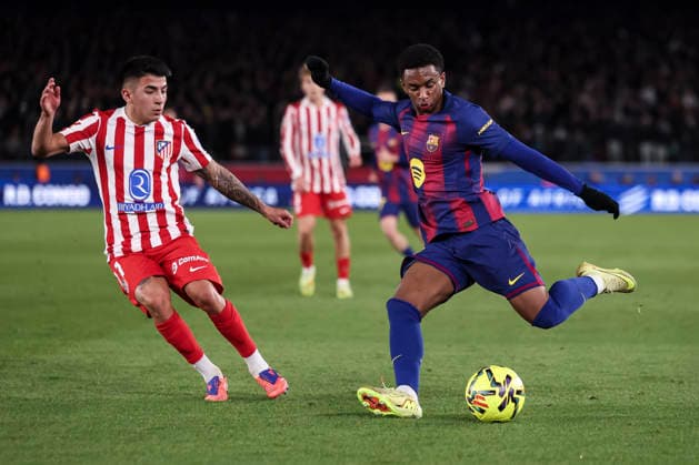 December 2, 2025, Barcelona, Barcelona, SPAIN: Alejandro Balde of FC Barcelona, Barca in action during the Spanish league, La Liga EA Sports, football match played between FC Barcelona and Atletico de Madrid at Spotify Camp Nou stadium on December 02, 2025 in Barcelona, Spain. Barcelona SPAIN - ZUMAa181 20251202_zaa_a181_408 Copyright: xJavierxBorregox