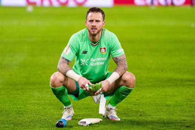 DORTMUND, GERMANY - DECEMBER 2: Bayer 04 Leverkusen goalkeeper Mark Flekken looks on after the DFB Cup round of 16 match between Borussia Dortmund and Bayer 04 Leverkusen at Signal Iduna Park on December 2, 2025 in Dortmund, Germany. (Photo by Rene Nijhuis) SPO  Copyright: xRenexNijhuis