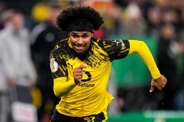 DORTMUND, GERMANY - DECEMBER 2: Karim Adeyemi of Borussia Dortmund looks on during the DFB Cup round of 16 match between Borussia Dortmund and Bayer 04 Leverkusen at Signal Iduna Park on December 2, 2025 in Dortmund, Germany. (Photo by Rene Nijhuis) SPO  Copyright: xRenexNijhuis