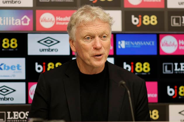 2nd December 2025, Bournemouth, Dorset, England; Premier League Football, AFC Bournemouth versus Everton; Everton Manager David Moyes at post match press conference, PK, Pressekonferenz  HongboxChen