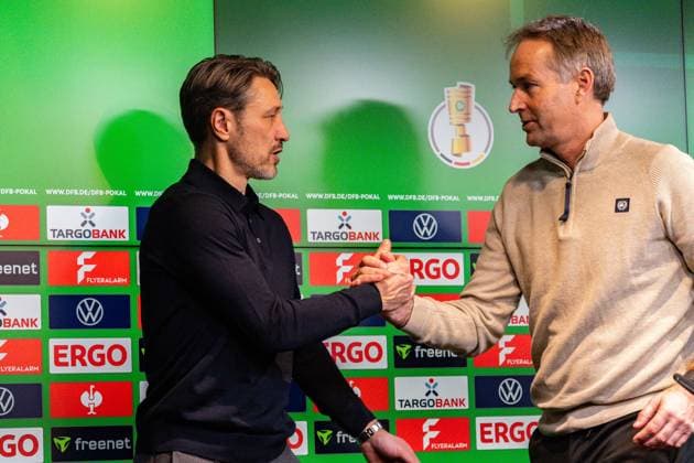 02.12.2025, Borussia Dortmund vs. Bayern 04 Leverkusen, DFB Pokal, Achtelfinale Niko Kovac (Borussia Dortmund, Trainer) und Kasper Hjulmand bei der Pressekonferenz Wichtiger Hinweis: Gemaess den Vorgaben der DFL Deutsche Fussball Liga bzw. des DFB Deutscher Fussball-Bund ist es untersagt, in dem Stadion und oder vom Spiel angefertigte Fotoaufnahmen in Form von Sequenzbildern und oder videoaehnlichen Fotostrecken zu verwerten Copyright: xBahhoxKarax