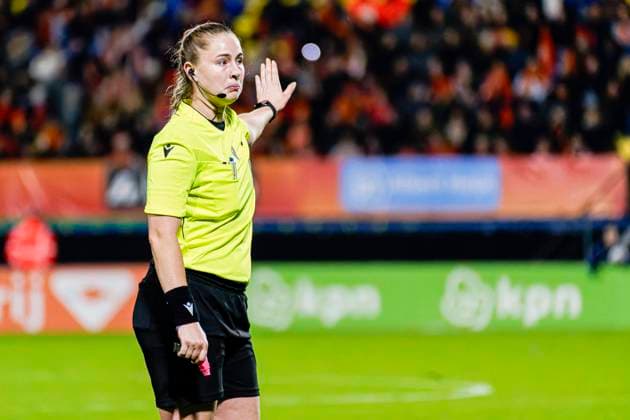 Referee Frederikke Sokjaer gestures Netherlands v South Korea, Women s International Friendly, Länderspiel, Nationalmannschaft Netherlands v South Korea, Mandemakers Stadium, December 2, 2025, Waalwijk, Netherlands.