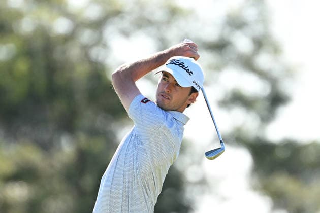 AUSTRALIAN OPEN GOLF PRO AM, Elvis Smylie of Australia plays a shot during the Pro-Am round ahead of the Australian Open at the Royal Melbourne Golf Club in Melbourne, Wednesday, December 3, 2025. ( NO ARCHIVING MELBOURNE VICTORIA AUSTRALIA Royal Melbourne Golf Club  Copyright: xJAMESxROSSx 20251203142148433294