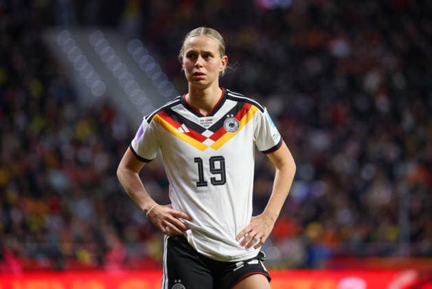 Madrid, Deutschland 02. Dezember 2025: UEFA Nations League Women - Finale Rückrunde - 2025 - Spanien vs. Deutschland Im Bild: Klara Bühl Buehl (Deutschland) Riyadh Air Metropolitano Copyright: xFotostandx xFantinix