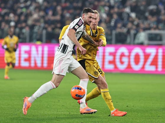 Juventus FC v Udinese Calcio - Coppa Italia Federico Gatti participates in the Coppa Italia-Frecciarossa 2025-2026 match between Juventus and Udinese in Torino, Italy, on December 2, 2025. Torino Italy  Copyright: xLorisxRosellix originalFilename:roselli-juventus251202_npmIc.jpg