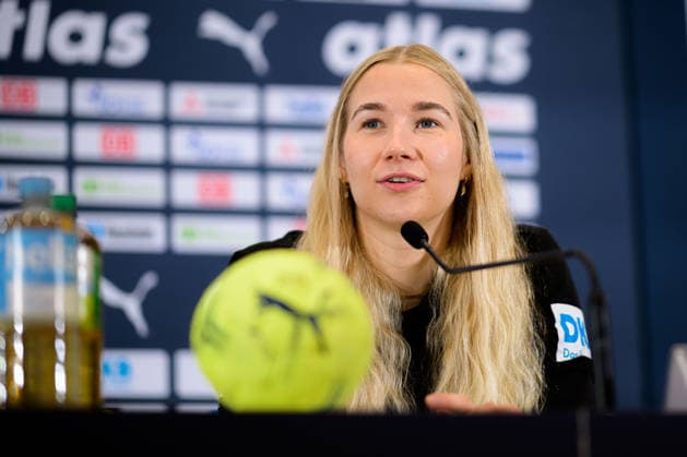 Handball, Frauen WM, Hauptrunde Gruppe 2: Deutschland - Pressekonferenz Torhueterin Katharina Filter (Deutschland) Dortmund Nordrhein-Westfalen Deutschland
