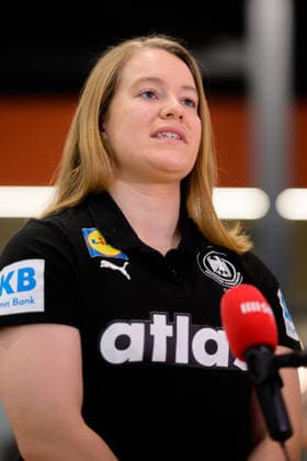 Handball, Frauen WM, Hauptrunde Gruppe 2: Deutschland - Pressekonferenz Lisa Antl (Deutschland) Dortmund Nordrhein-Westfalen Deutschland