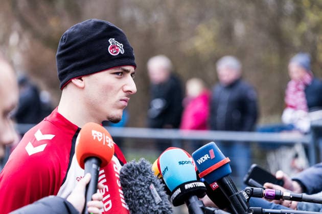 1. Fussball Bundesliga: Training 1. FC Köln; 03.12.2025 Said El Mala (1. FC Köln, 13) im Mediengespräch, Interview, Mixed Zone 1. Fussball Bundesliga: Training 1. FC Köln; Geissbockheim, 03.12.2025 Copyright: xBEAUTIFULxSPORTS Wunderlx