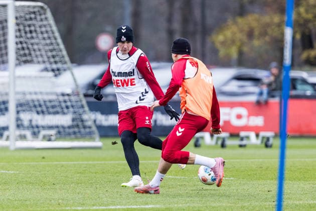 1. Fussball Bundesliga: Training 1. FC Köln; 03.12.2025 Zweikampf Isak Johannesson (1. FC Köln, 18), Said El Mala (1. FC Köln, 13) 1. Fussball Bundesliga: Training 1. FC Köln; Geissbockheim, 03.12.2025 Copyright: xBEAUTIFULxSPORTS Wunderlx