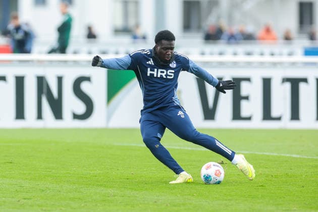 03.12.2025, Fussball, Saison 2025 2026, 2. Bundesliga, Training FC Schalke 04, Zaid Tchibara (FC Schalke 04, Gelsenkirchen Trainingsgelände FC Schalke 04 NRW Deutschland xRHR-FOTO DEx Copyright: EWERT RHR-FOTOx RHR-FOTO DE