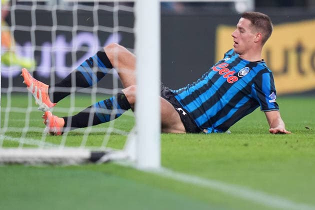 Atalanta s Mario Pasalic celebrates after scoring 3-0 during the Frecciarossa Italian Cup 2025 2026 soccer match between Atalanta and Genoa at New Balance Arena in Bergamo , North Italy , Wednesday , December 03 , 2025. - Soccer  Copyright: xSpada LaPressex